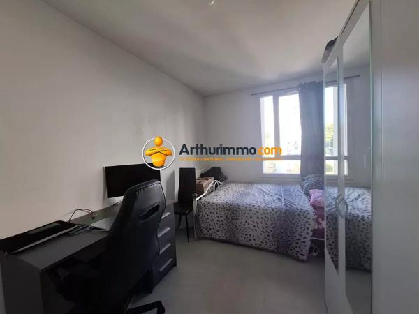 Vente                                                      Appartement
                        
                     3 pièces                      66 m2                     à Meaux