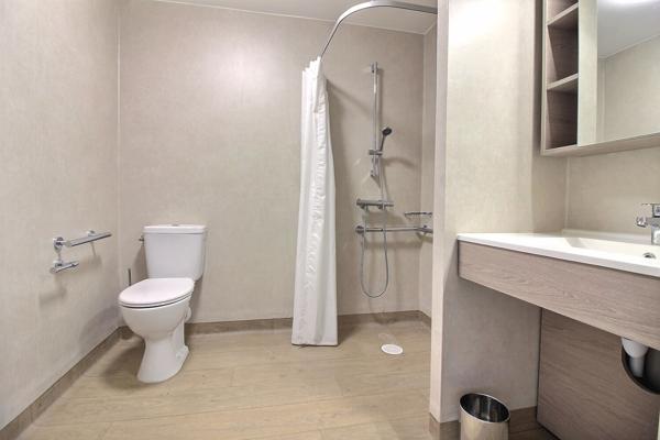 Appartement Saint Ouen Sur Seine ( DOCKS ) 2 pièces 38 m2