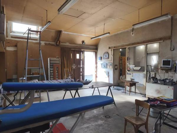 Vente Maison 4 pièces 150 m2 à La Chartre-sur-le-Loir