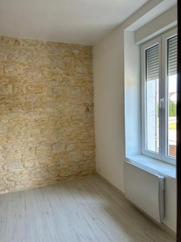 Appartement Imphy 2 pièce(s) avec jardin