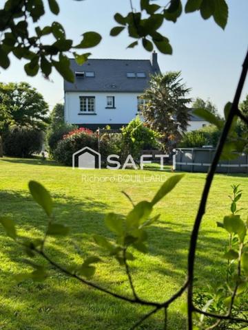 Jolie et lumineuse maison familiale