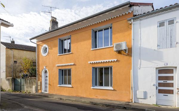 Maison à vendre    6 pièces •  Mont-de-Marsan