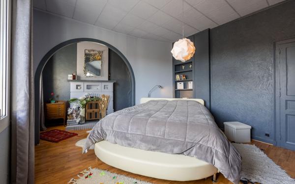 Maison à vendre    6 pièces •  Mont-de-Marsan