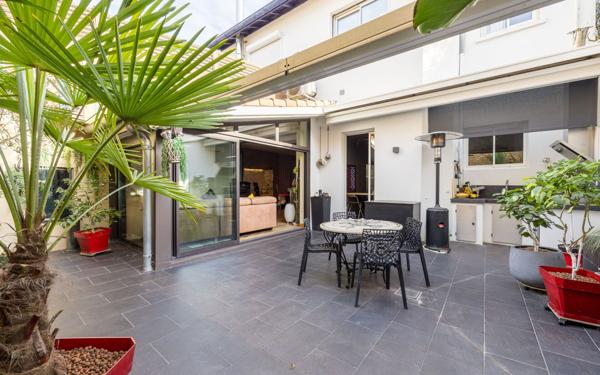 Maison à vendre    6 pièces •  Mont-de-Marsan