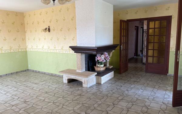 Maison à vendre    4 pièces • 111 m2 Saint-Laurent-sur-Gorre