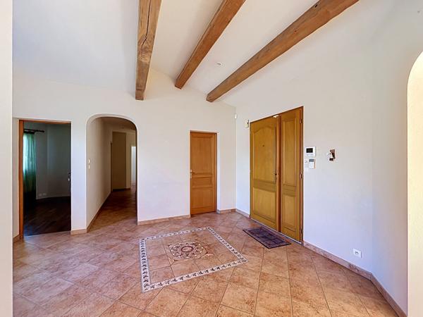 Maison Lucon - 3 chambres - 1 bureau - garage double
