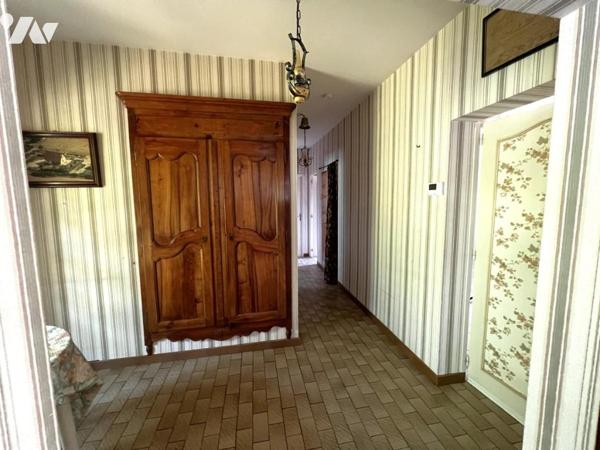 Maison traditionnelle 5 pièces 155 m² SAINT AIGNAN SUR CHER.