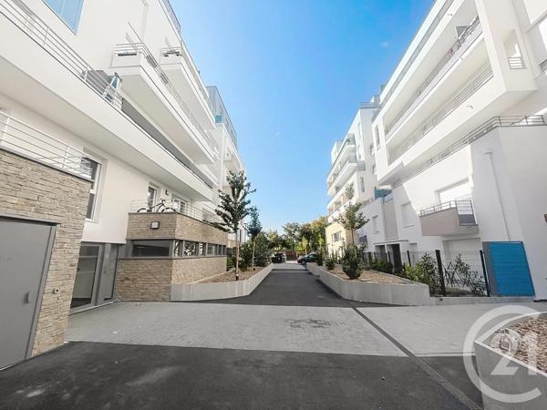 Appartement F1 à vendre  1 pièce - 27,37 m 2   SAVIGNY LE TEMPLE  - 77