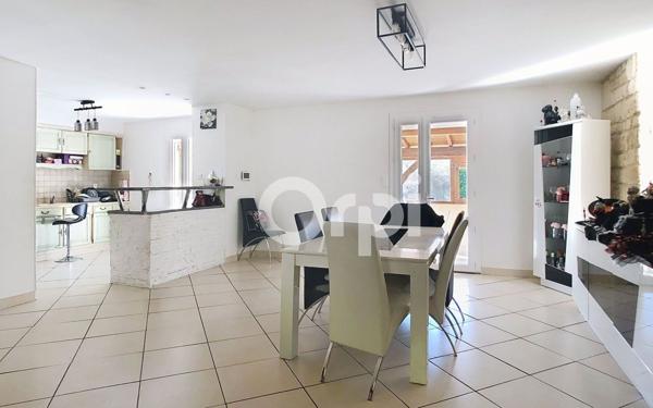 Maison à vendre    6 pièces •  Annesse-et-Beaulieu