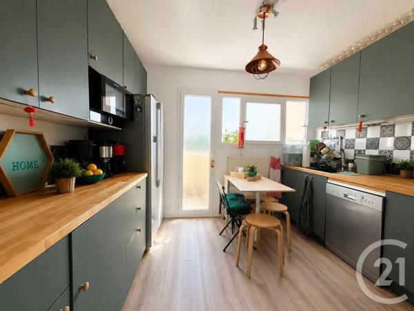 Appartement T2 à vendre  3 pièces - 62,59 m 2   CONFLANS STE HONORINE  - 78