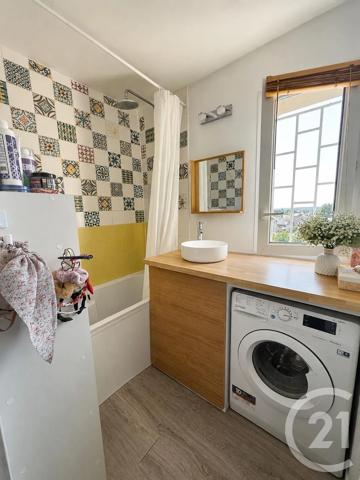 Appartement T2 à vendre  3 pièces - 62,59 m 2   CONFLANS STE HONORINE  - 78