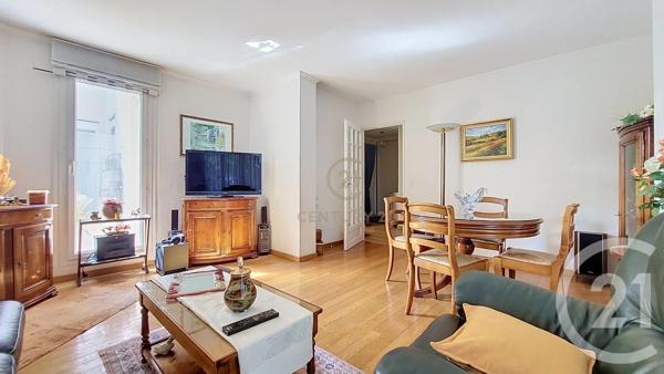 Appartement F3 à vendre  3 pièces - 69,22 m 2   NOISIEL  - 77