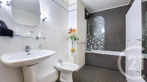 Appartement F3 à vendre  3 pièces - 69,22 m 2   NOISIEL  - 77