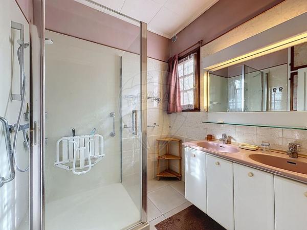 Maison 4 chambre(s) à vendre - Saint-Rémy, Saône-et-Loire - 71