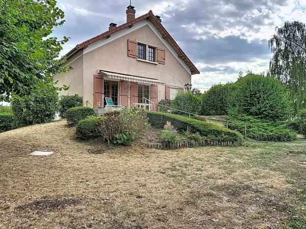Maison 4 chambre(s) à vendre - Saint-Rémy, Saône-et-Loire - 71