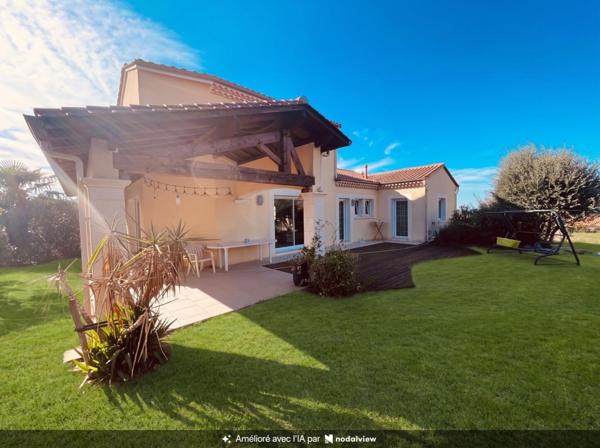 Maison Boulazac Isle Manoire  5 pièce(s) 161 m2