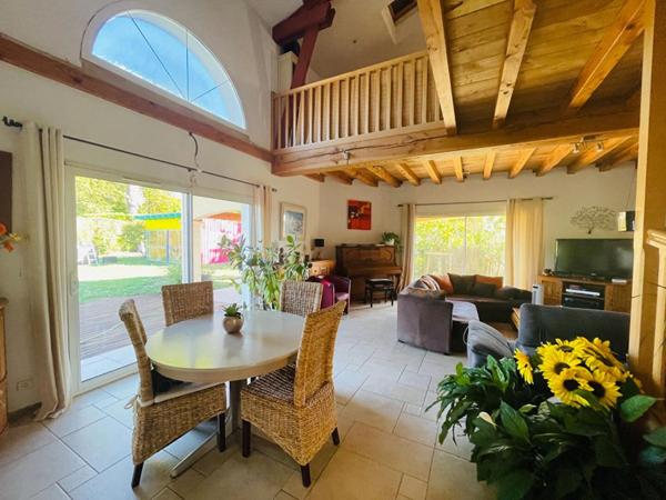 Maison Boulazac Isle Manoire  5 pièce(s) 161 m2