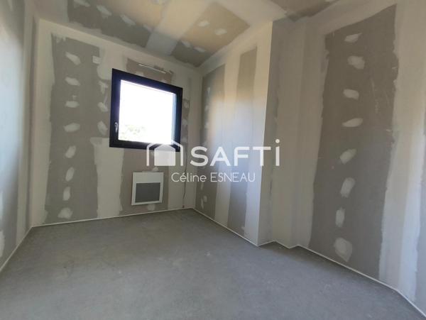 MAISON NEUVE 90 m² - 5 P - 3 CHAMBRES et 1 BUREAU