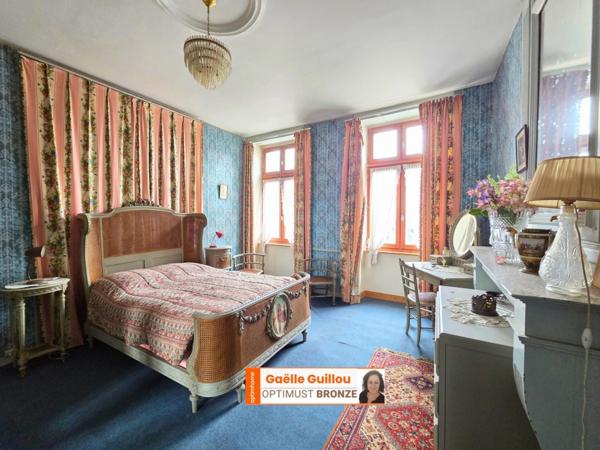 Duplex de 116m² - A rénover au cœur de St Pol de Léon