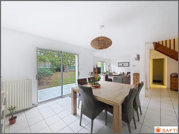 Pavillon dans un quartier calme
