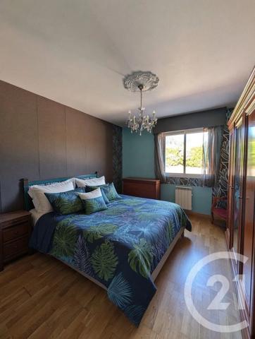 Maison à vendre  8 pièces - 187 m 2   EPERNON  - 28