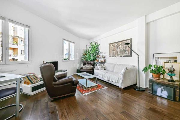 Paris 5ème limite 6ème, sectorisation Henri IV, bel appartement 3/4 pièces avec vue sur Note-Dame.
