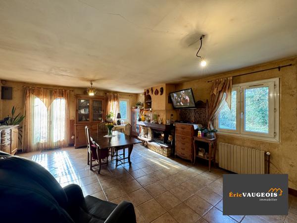 Saint-Jean-les-Deux-Jumeaux (77660) Maison T5 - 102m² Terrain 2000m² Saint-Jean-les-Deux-Jumeaux