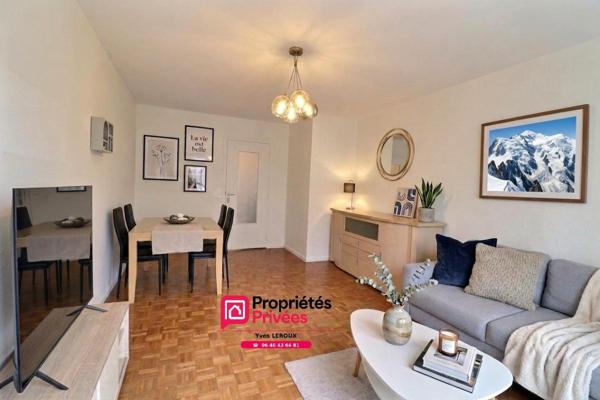 Appartement Type 3 , 72m²  carrez, traversant avec Balcon sud/Est + garage et cave