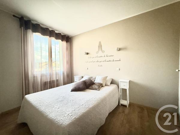 Maison à vendre  5 pièces - 145 m2 PERIGNY - 17