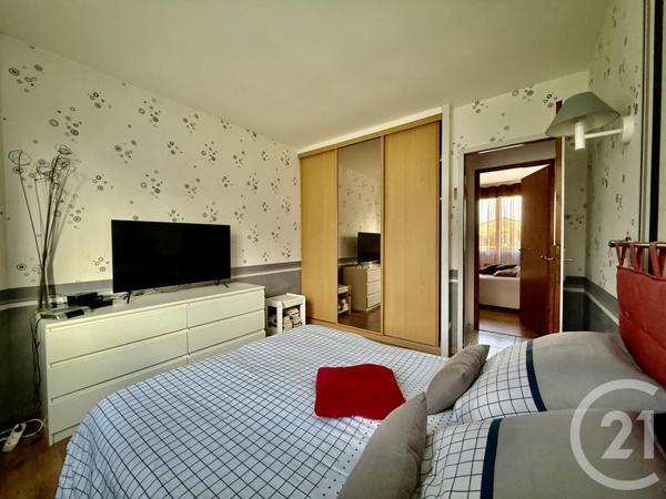 Maison à vendre  5 pièces - 145 m2 PERIGNY - 17