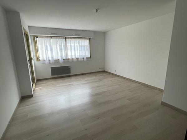 Appartement Salon De Provence 3 pièce(s) 61.95 m2