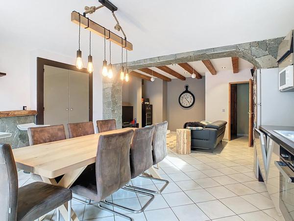 Appartement 3 chambres / Cave 40 m2