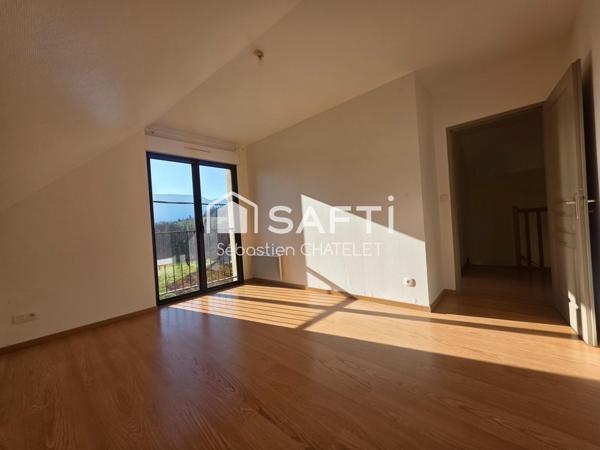 Duplex lumineux au calme, entre Annecy et Aix-les-Bains