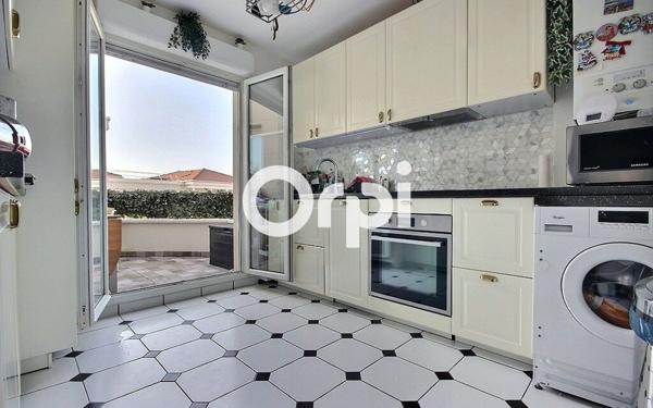 Appartement à vendre    4 pièces • 82,85 m2 Élancourt