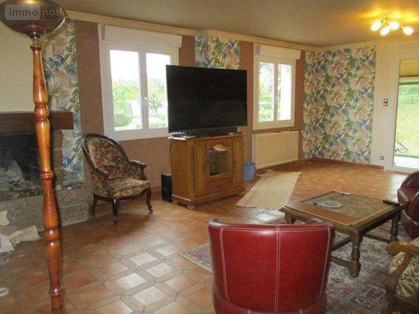 Maison à vendre à Landeleau dans le Finistère (29530), ref : 29064-1068357