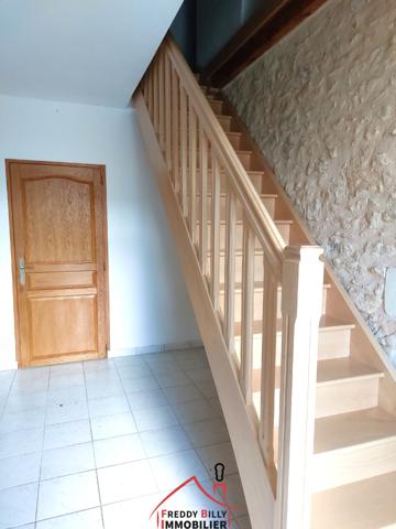 Maison 4 ch + grange + écurie + jardin clos !