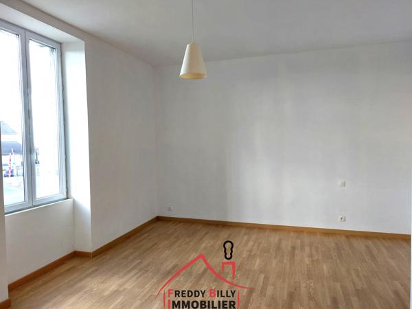 Maison 4 ch + grange + écurie + jardin clos !