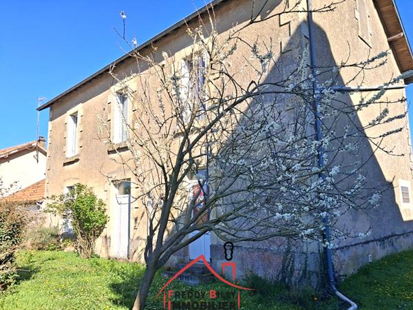 Maison 4 ch + grange + écurie + jardin clos !