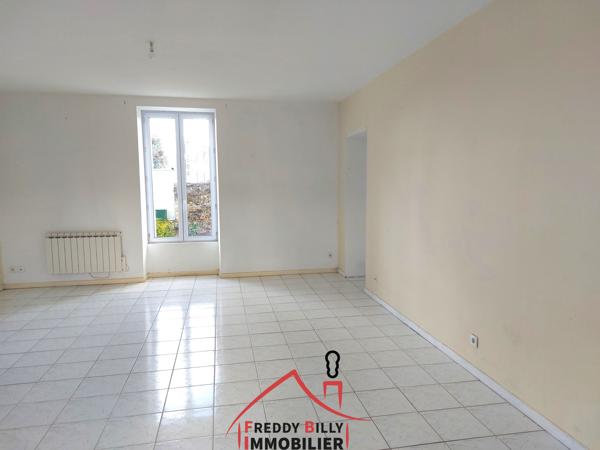 Maison 4 ch + grange + écurie + jardin clos !