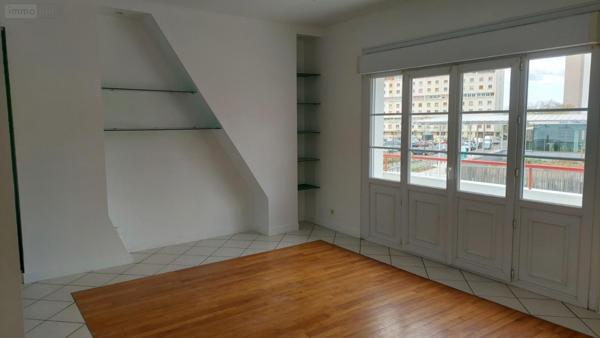 Appartement à vendre à Orléans dans le Loiret (45000), ref : niet032026   
GARE