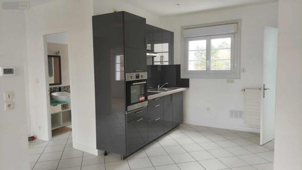 Appartement à vendre à Orléans dans le Loiret (45000), ref : niet032026   
GARE
