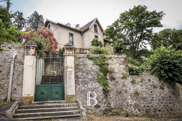 Vernet-les-Bains, Maison 7 Chambres -  297 m² à vendre