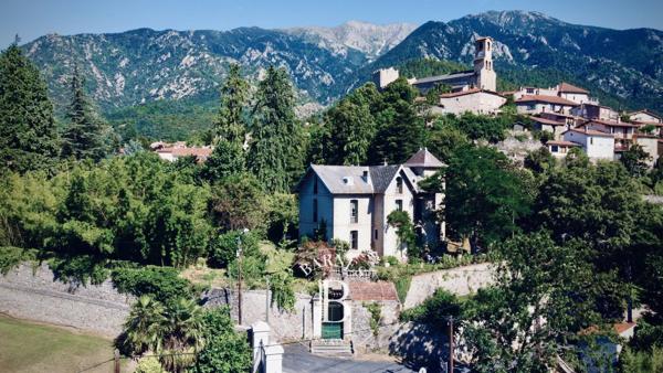 Vernet-les-Bains, Maison 7 Chambres -  297 m² à vendre