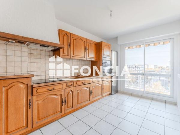 À vendre Appartement 4 pièces 77.21 m² - Saint-herblain 44800