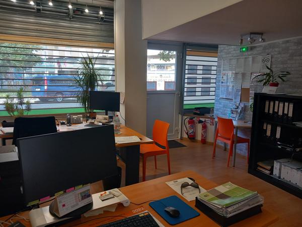 Local commercial 45.18 m²
