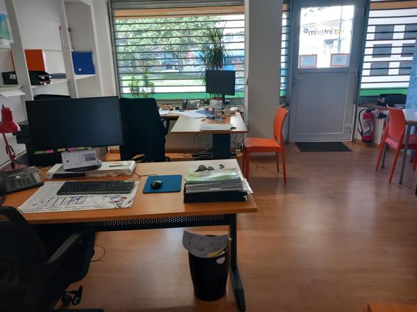 Local commercial 45.18 m²