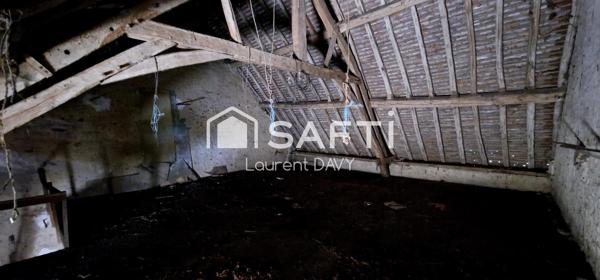 Grange en pierre - beau potentiel de 70m2 au sol