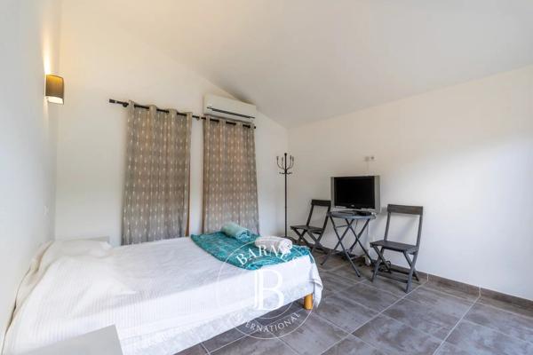 Porto-Vecchio, Villa 5 Chambres -  184 m² à vendre