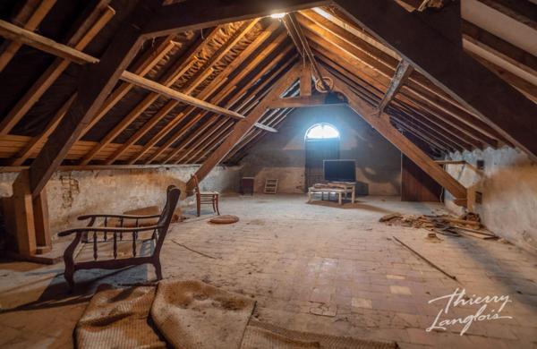 MAISON BOURGEOISE DE CARACTERE SUR 2 445m2