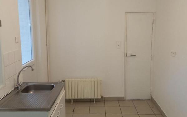 Maison à louer    4 pièces •  La Fère